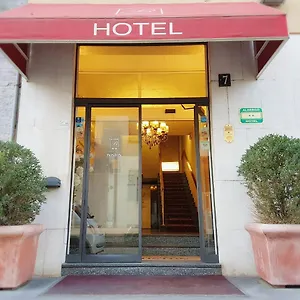 ** Hotel Boston Italy